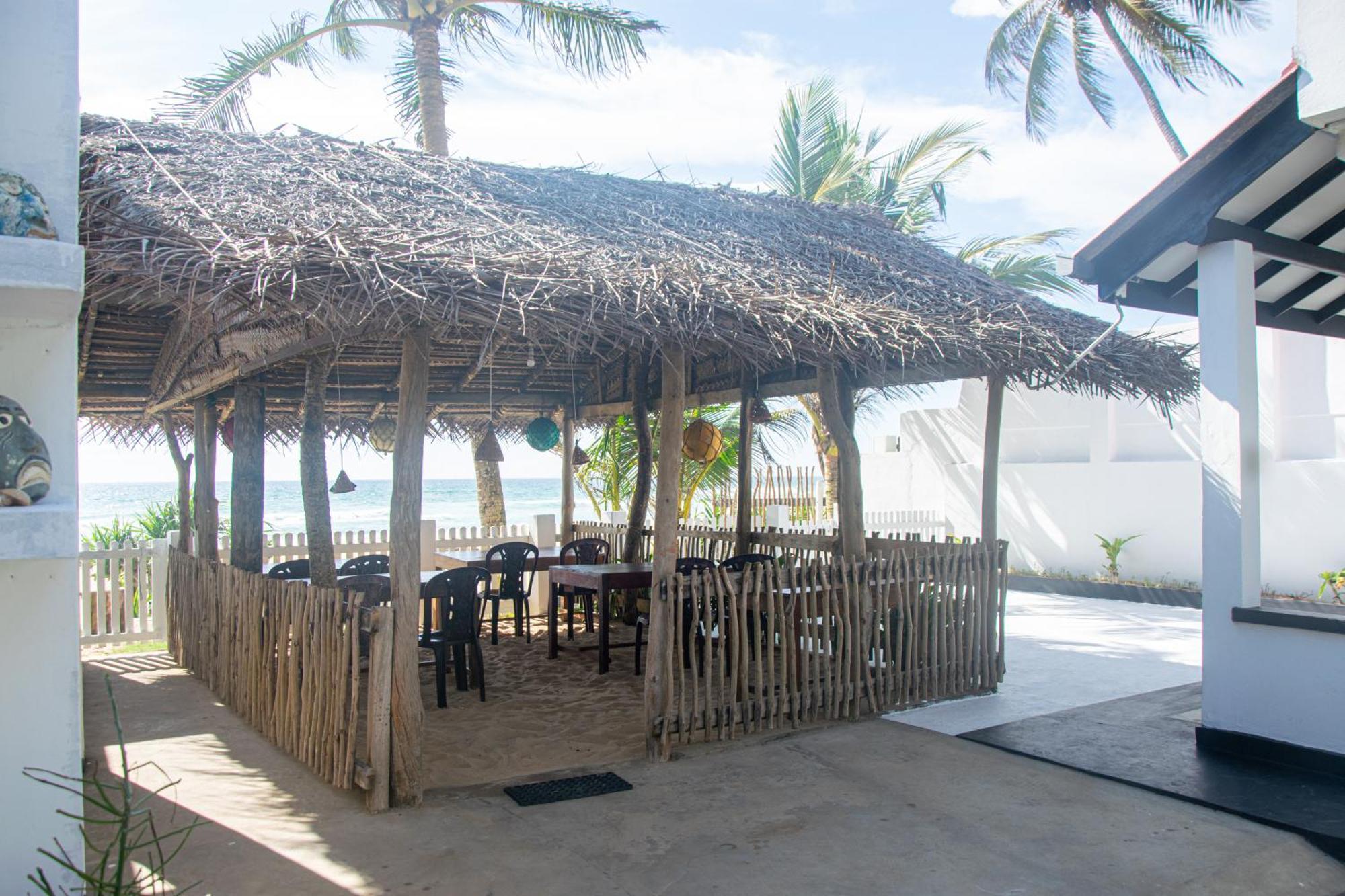 Bed and Breakfast Sailors' Bay Hikkaduwa Zewnętrze zdjęcie