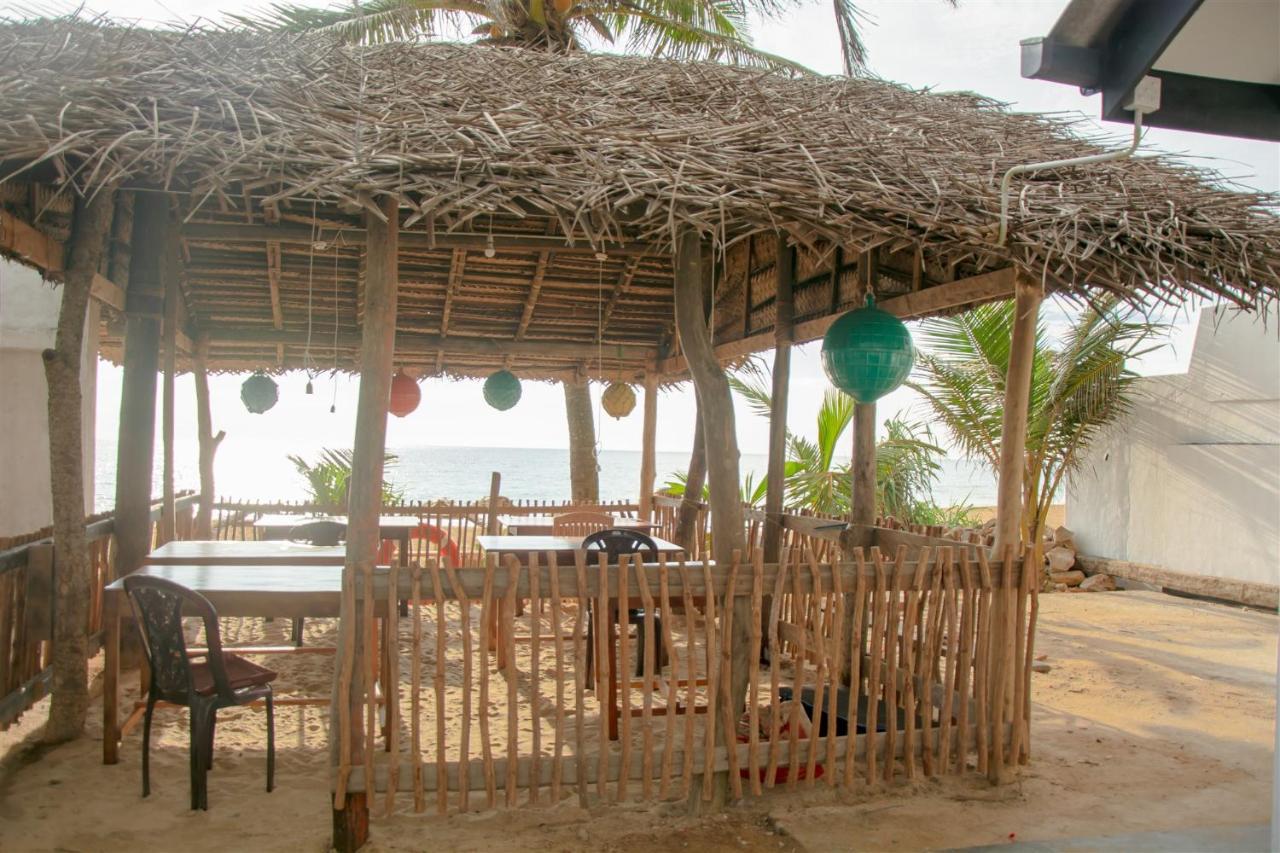 Bed and Breakfast Sailors' Bay Hikkaduwa Zewnętrze zdjęcie